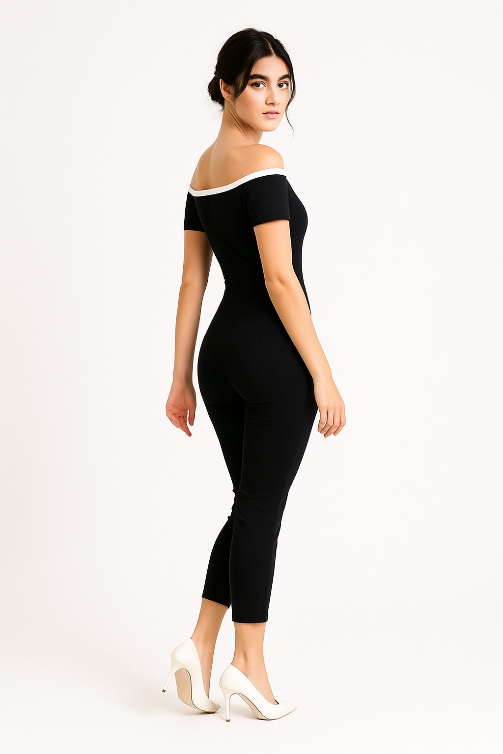 Off-Shoulder Contrast Trim Fitted Jumpsuit – Black and White